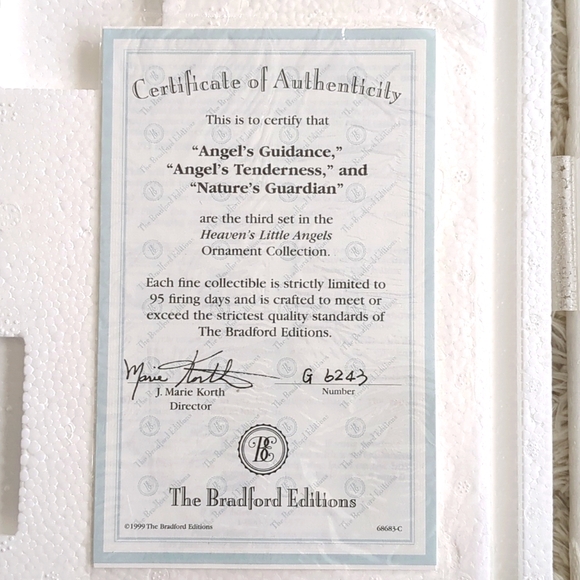 Bradford Editions Angel Christmas Ornament Collection NIB. With Certificate - Picture 8 of 8